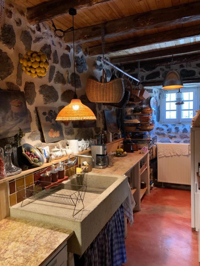 Bed and Breakfast Le Potala Le Bouchet-Saint-Nicolas Exterior foto